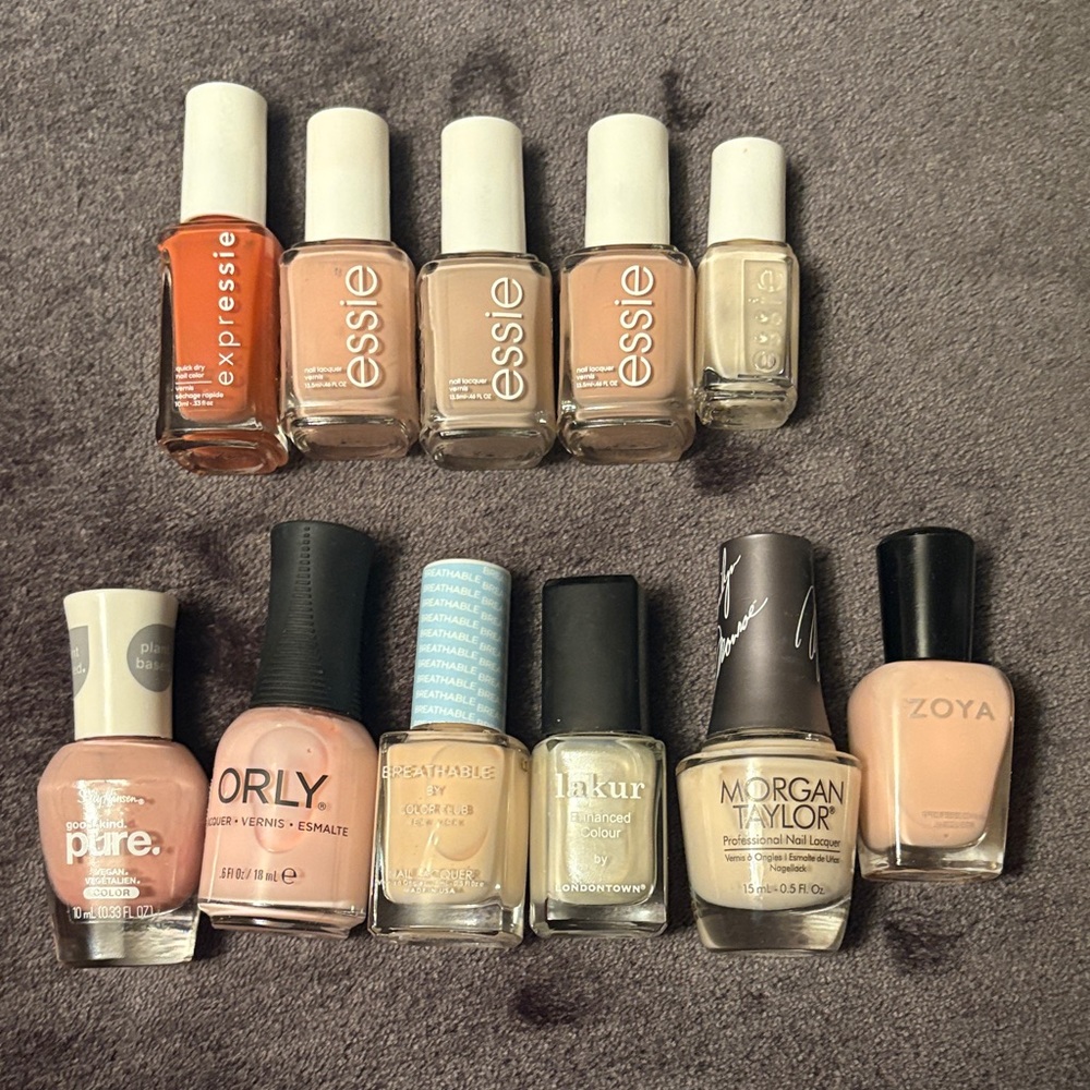 Collection of nail polishes: Lakur, Essie, Zoya- 
Used once
